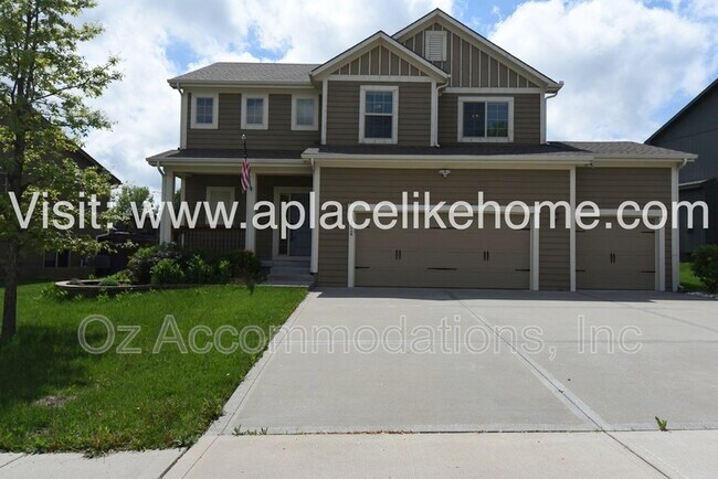 Photo - 3624 SW Windsong Dr House