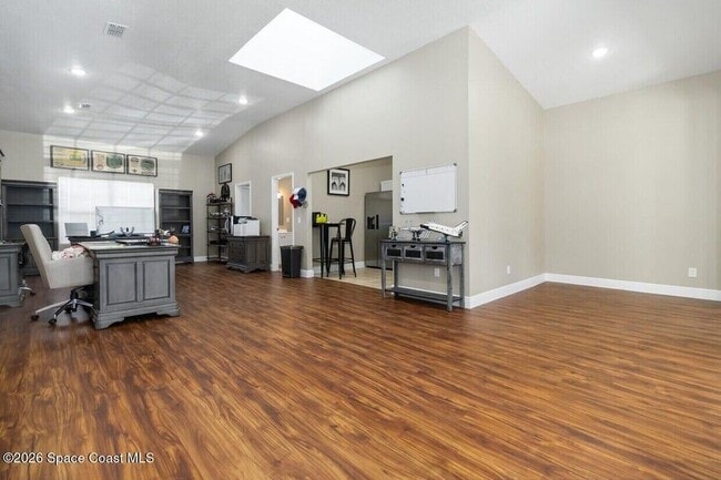 1280 Highway 1, C
