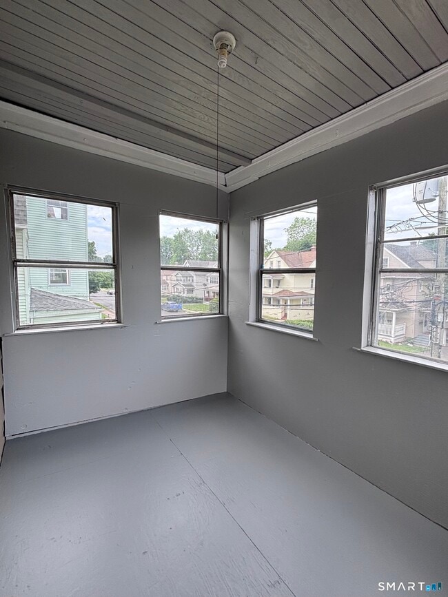 Photo - 448 Hillside Ave Unit 2