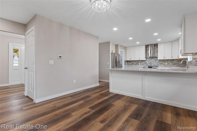 Photo - 5842 Marble Dr