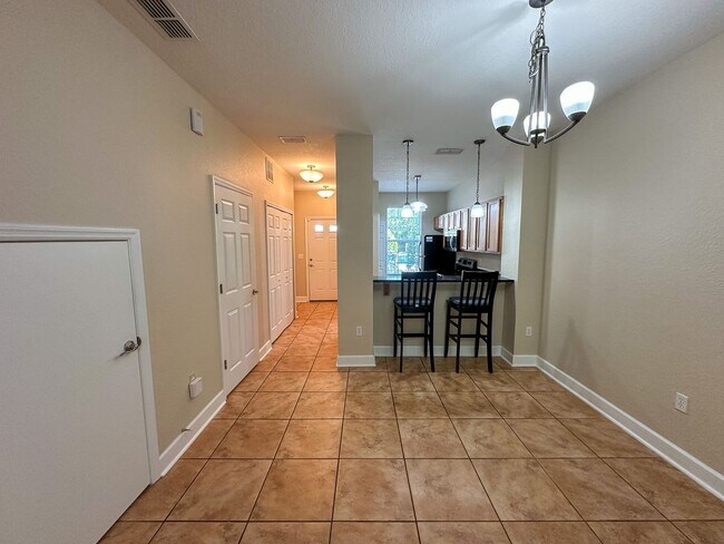 2508 SW 35th Pl