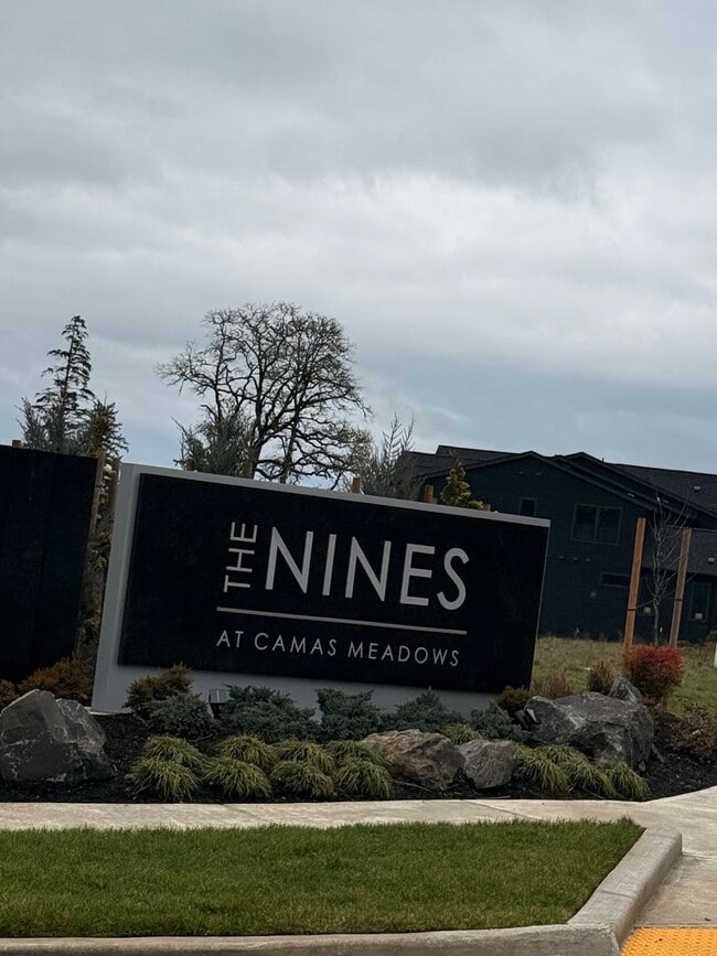 Photo - Goregous 3 Bedroom with Loft and Bonus Room! High Ceilings! Pantry! Keyless Entry! Double Oven & ...