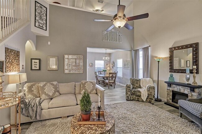 Photo - 21519 Falvel Sunrise Ct