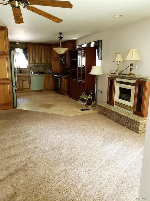 Photo - 26656 Rouge River Dr