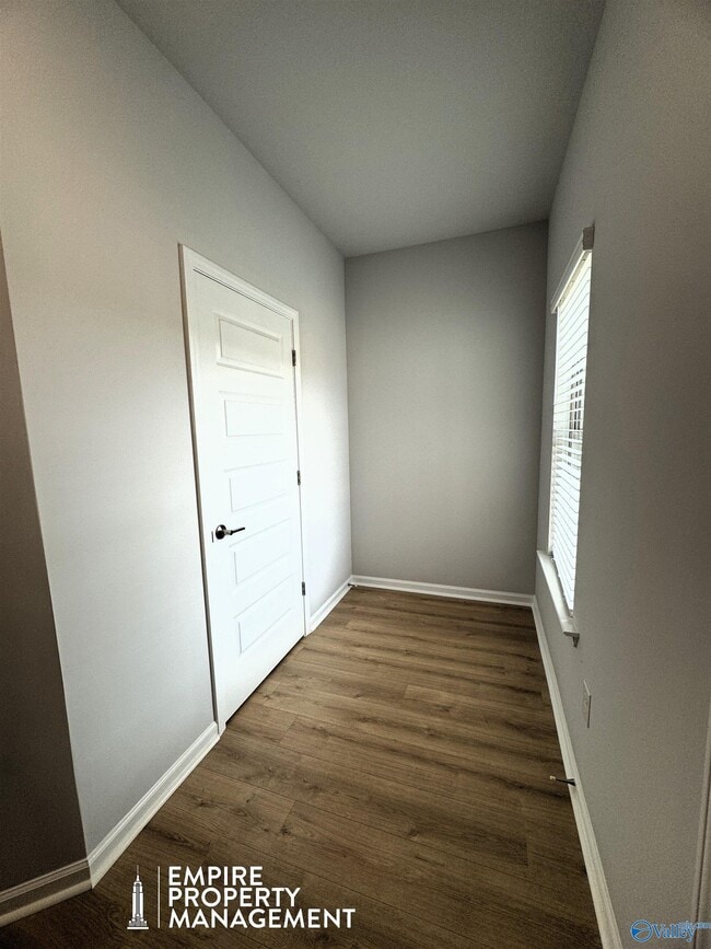 Photo - 318 Cornstalk Cir