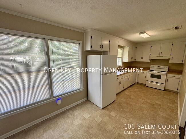 Photo - 105 Salem Ct