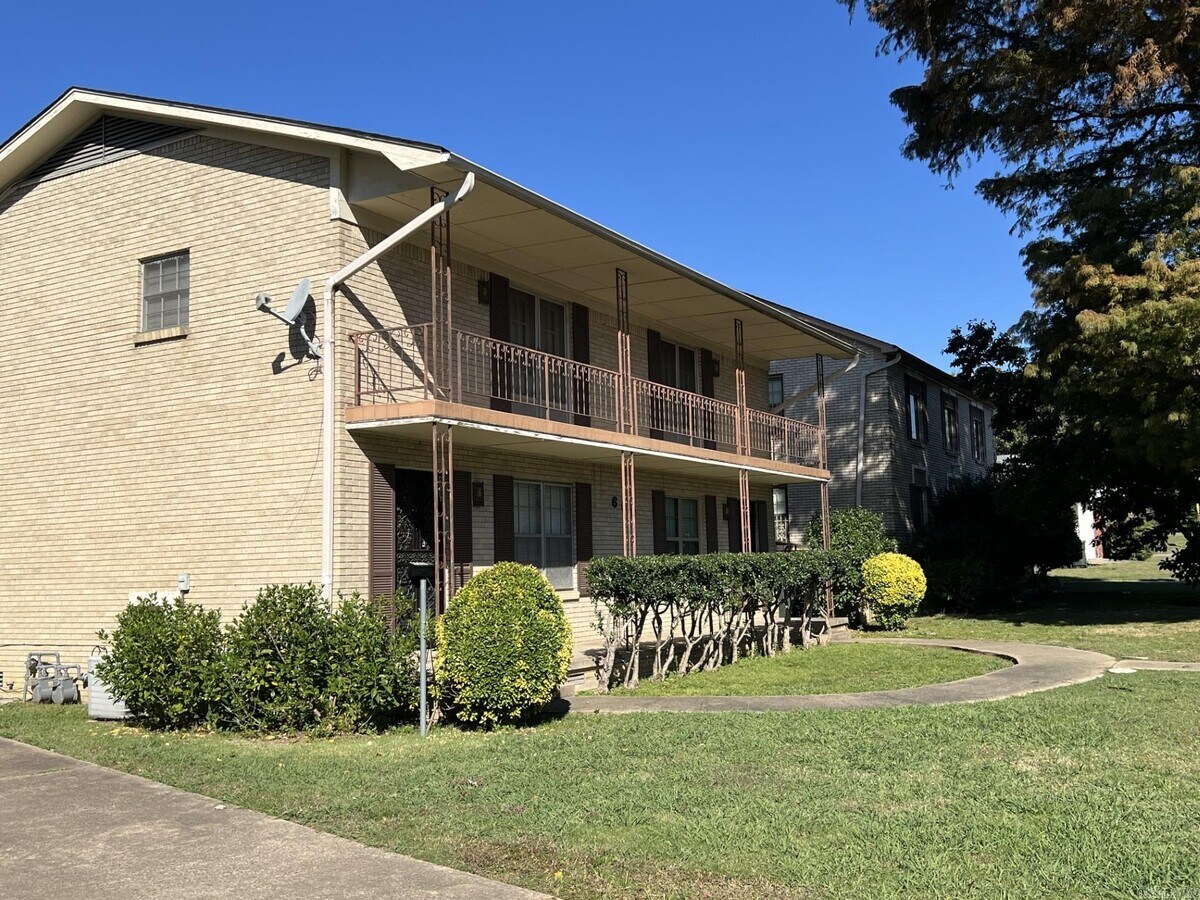 Photo - 609 Chickadee Dr