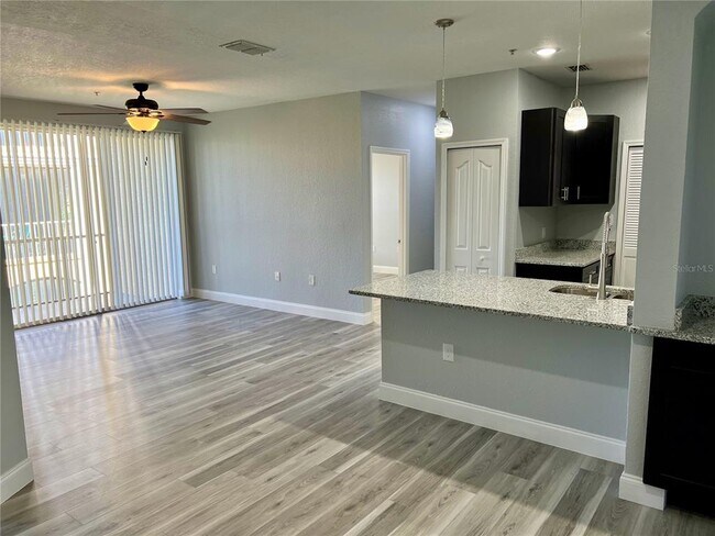 Photo - 1175 Lake Shadow Cir Unit 4208