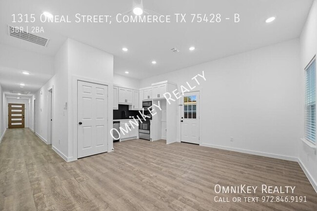 Photo - 1315 Oneal St Unit B