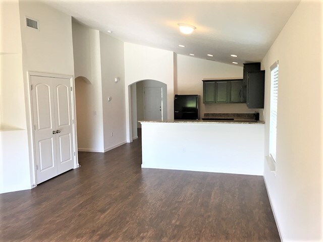 Photo - 3330 Bradley Creek Pkwy