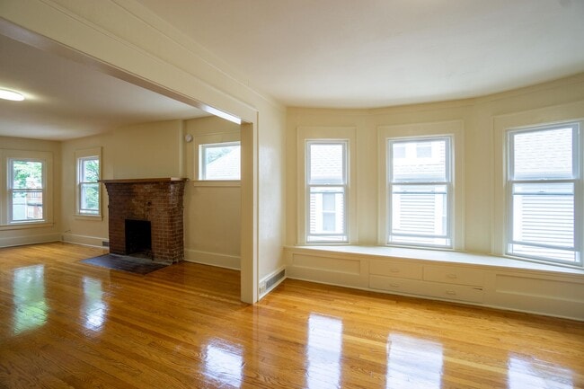 689 Allen St Unit Allen 689.2