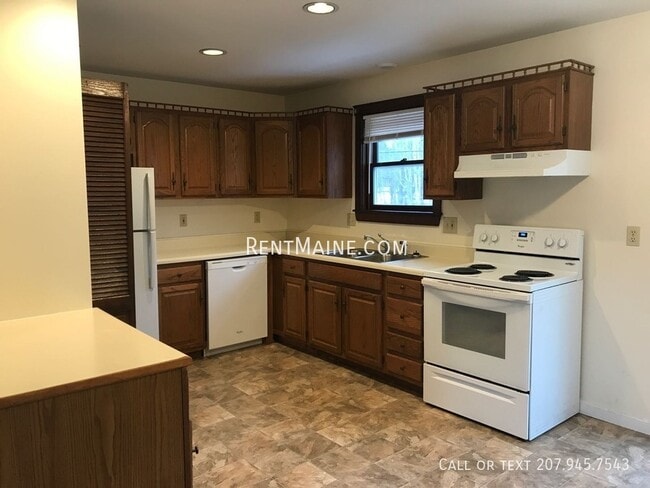 Photo - 33 Burleigh Rd Unit 8