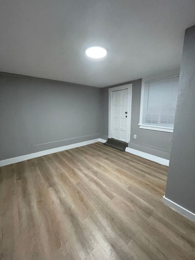 Photo - 1619 12th St Unit B (Lower)