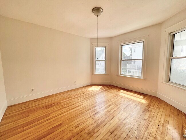 Photo - 25 Haskell St Unit 2