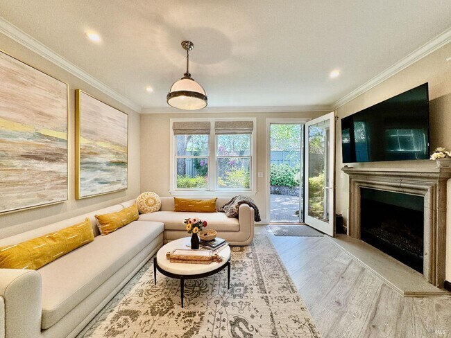 Photo - 33 Lande Way