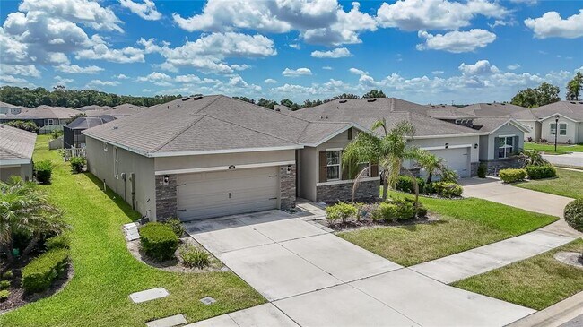 Photo - 1092 Pipestone Pl