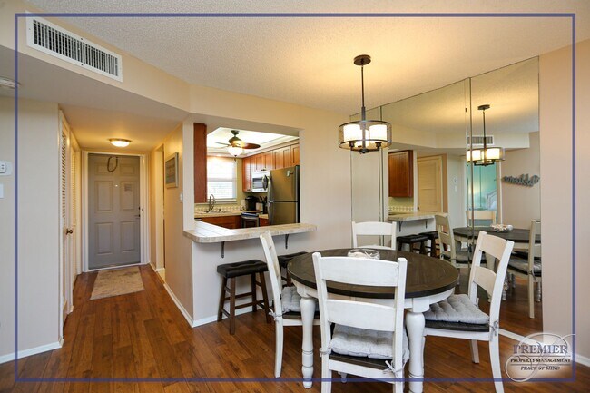 Photo - 300 Forest Lakes Blvd