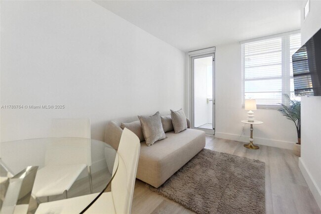 Photo - 100 Lincoln Rd Condo Unit 1218