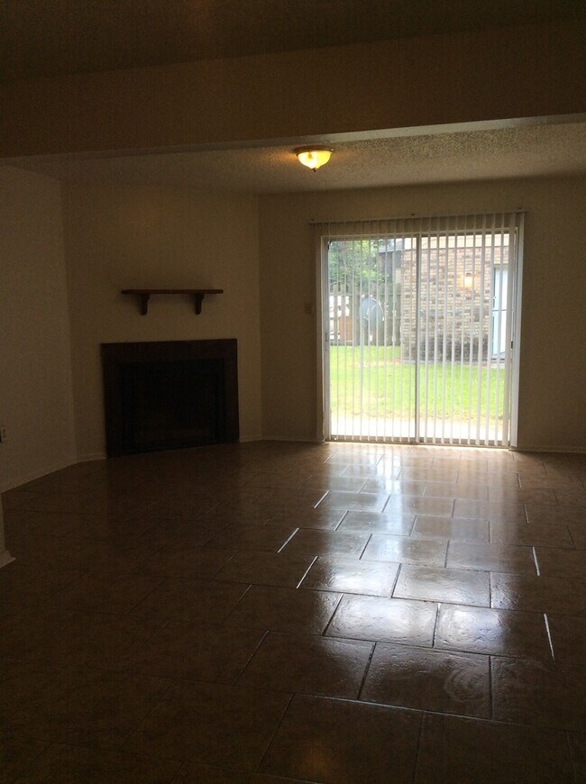 8747 Granite Dr Unit 8747-D
