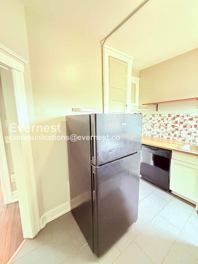 Photo - 504 Westminster St Unidad 2