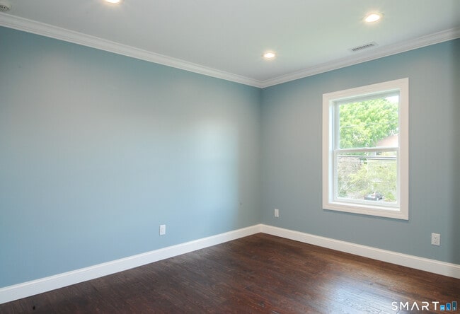 Photo - 58 Myano Ln Unit 2