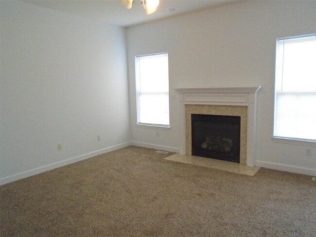 Photo - 706 Titan Dr