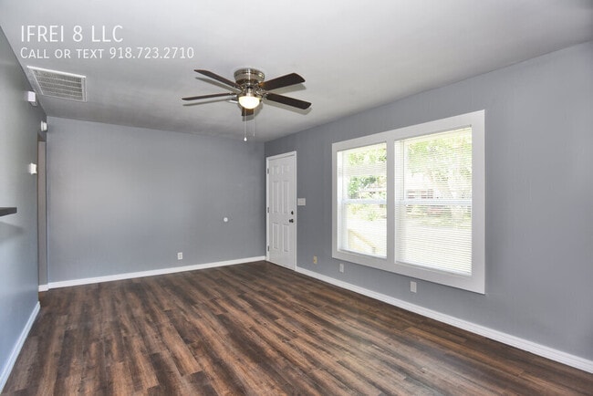 Photo - 1557 N Irvington Ave