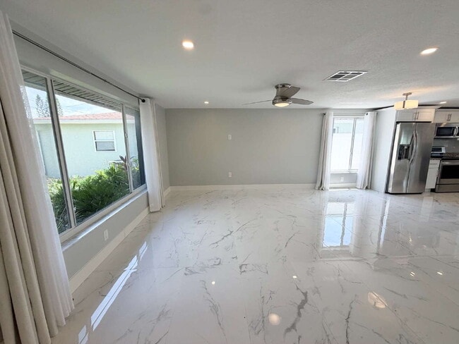 Photo - "Charming 2-Bed, 2-Bath Retreat in New Port Richey - Cozy Living at 4931A Pompano Drive!"