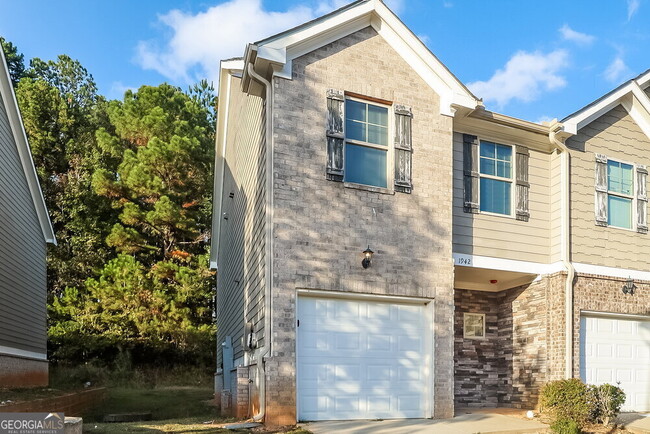 Photo - 1942 Old Dogwood Townhome