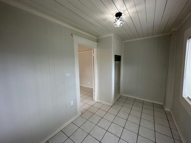 Photo - 3633 Kansas Ave Unidad 3635