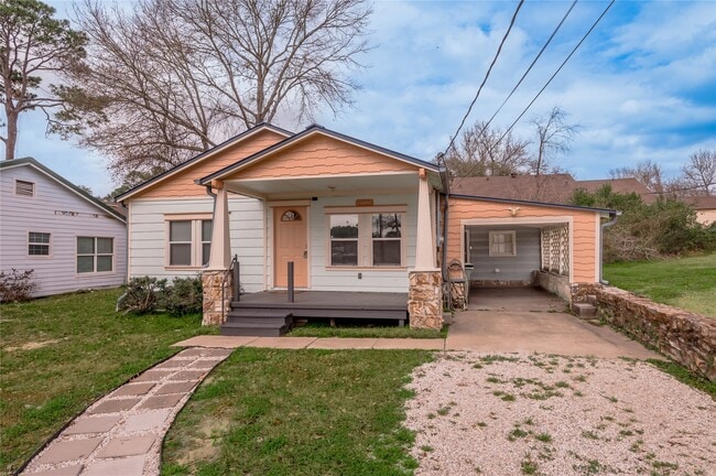 Building Photo - 1306 22nd St