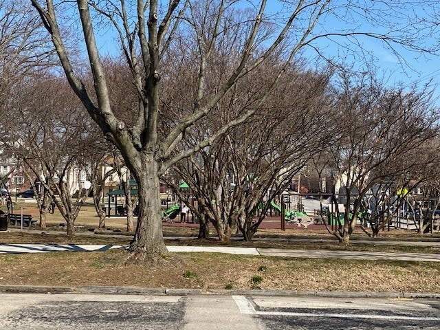 Mary wood park - 143 E 5th Ave