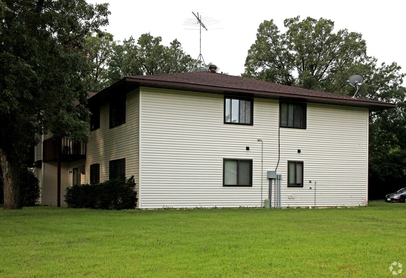 Photo - Eagle Wing Apartments