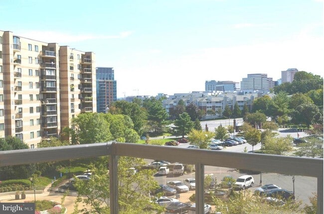 Photo - 8380 Greensboro Dr Unit 611