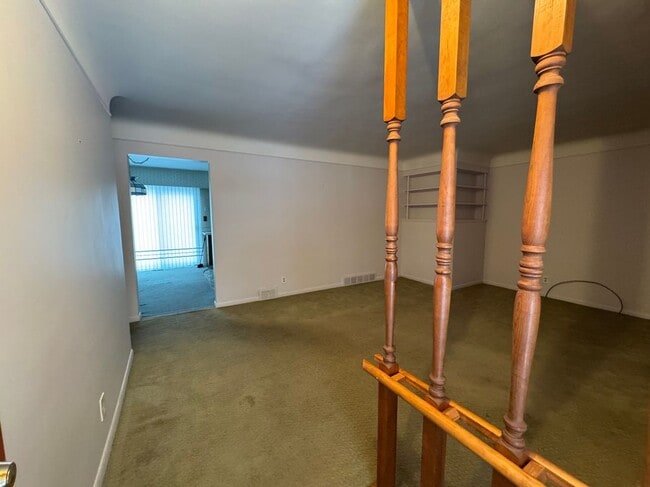 Photo - 28556 Milton Ave