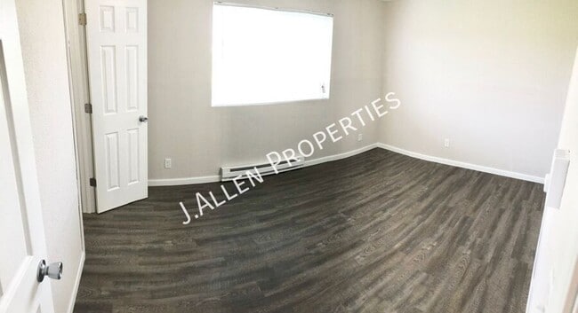 Photo - 1807 Parker Cir Unidad E