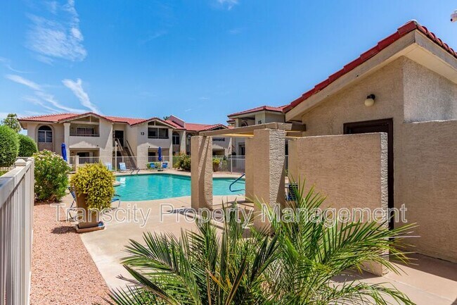 Photo - 10610 S 48th St Unidad 2081