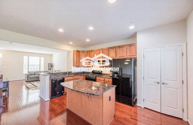 Photo - 9414 Paragon Ct