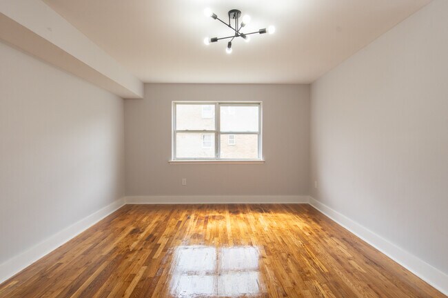 River's Edge Apartments