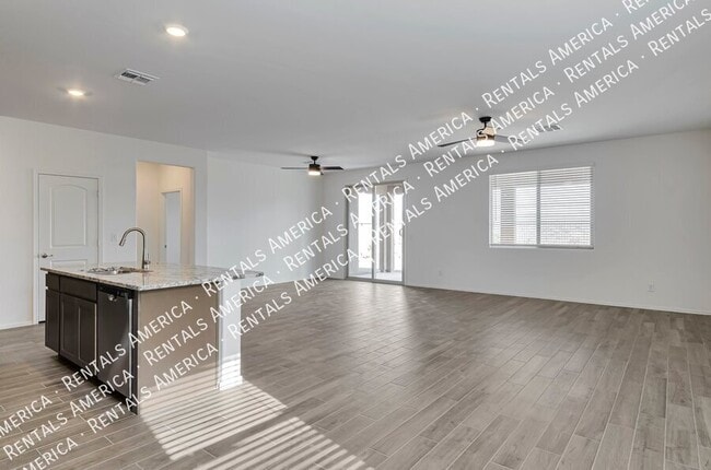Photo - 8905 E Pantano Bluff Dr
