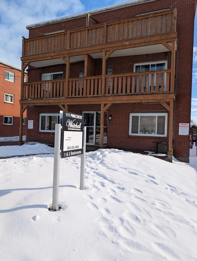 Building Photo - Spacious 1 Bed Unit 0001