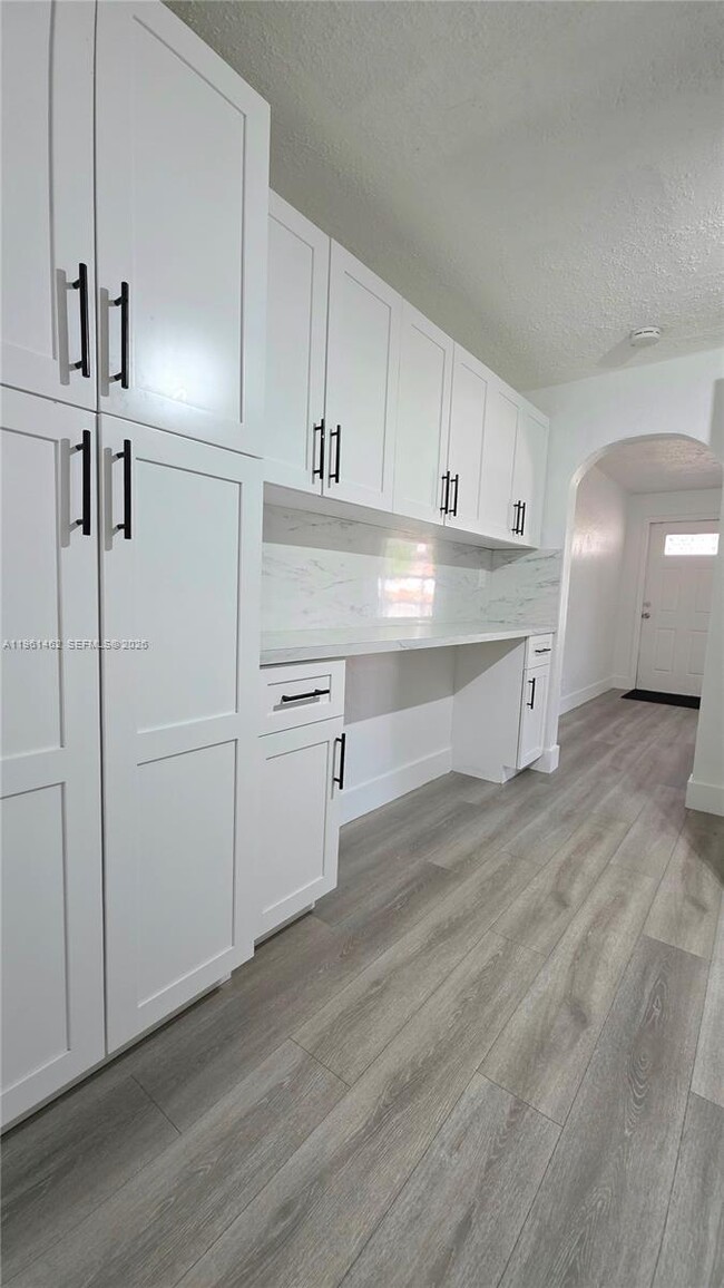 Building Photo - 6616 Raleigh St