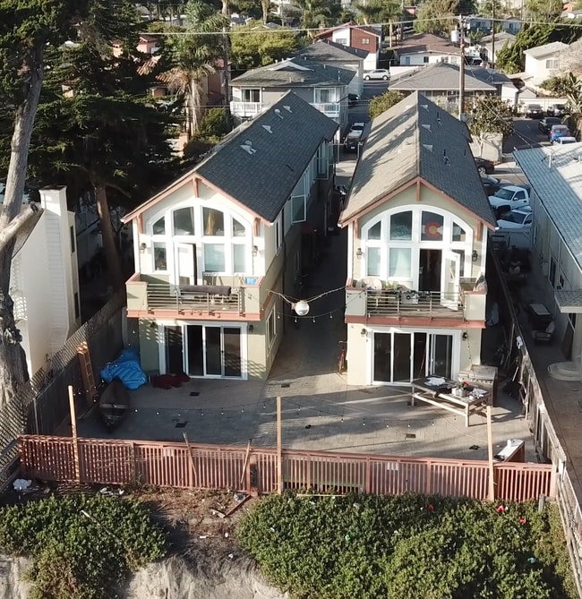 Photo - 6631 Del Playa Dr Unit 1