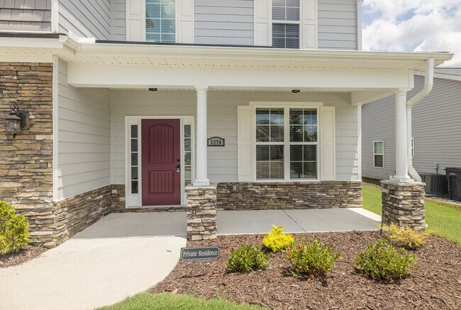 Photo - 5270 Copse Dr