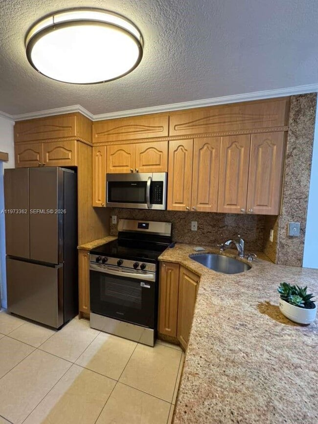 Photo - 2575 SW 27th Ave Unit 214
