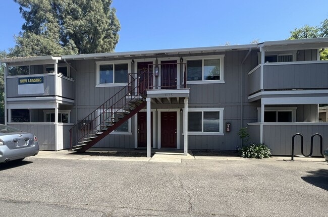 Photo - 1143 W 1st St Unidad 1