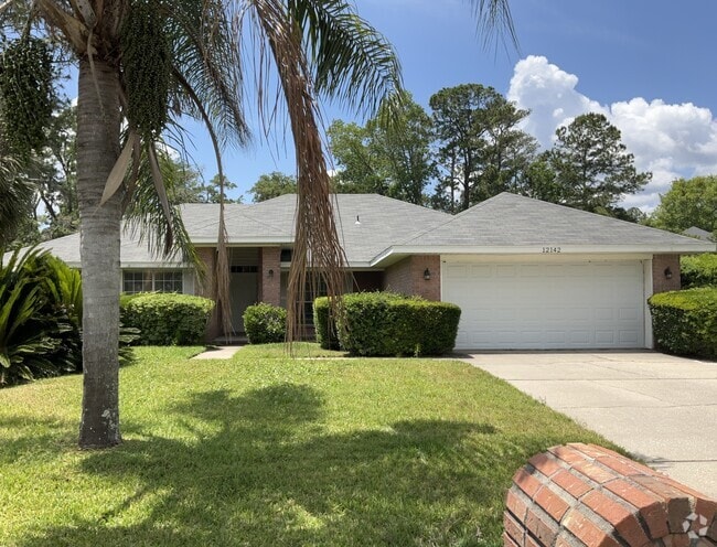Building Photo - 12142 Corner Oaks Dr Rental