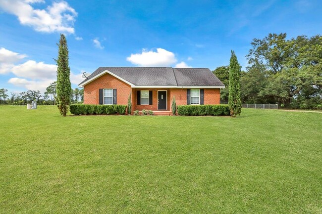 Building Photo - 3bd 2ba Home for Rent on Empire Rd