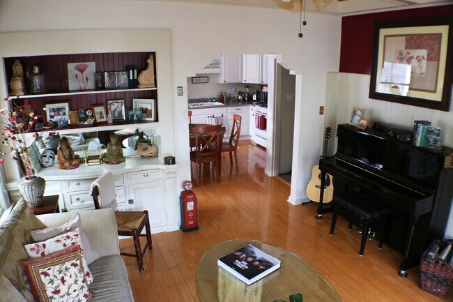 Photo - 601 Diamond St