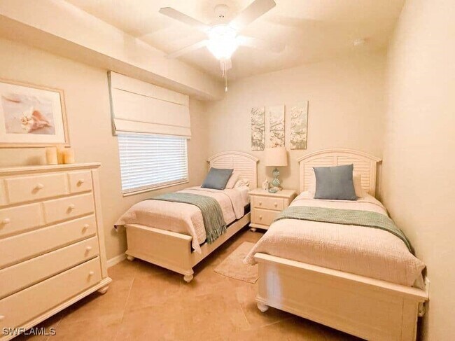 Photo - 9820 Giaveno Cir Unidad 1412